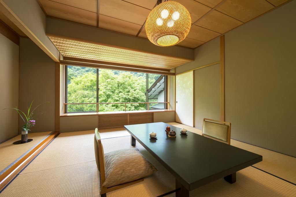 Fujiiso (Adults Only) Hotel Takayama  Екстериор снимка