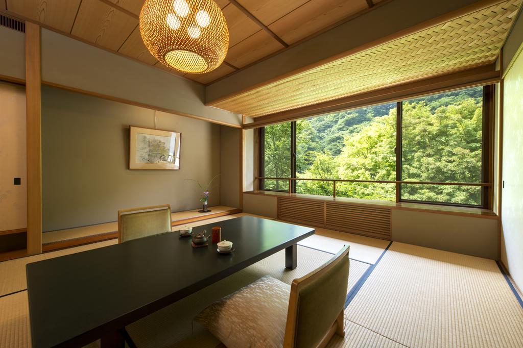 Fujiiso (Adults Only) Hotel Takayama  Екстериор снимка