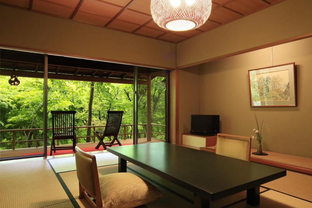 Fujiiso (Adults Only) Hotel Takayama  Екстериор снимка