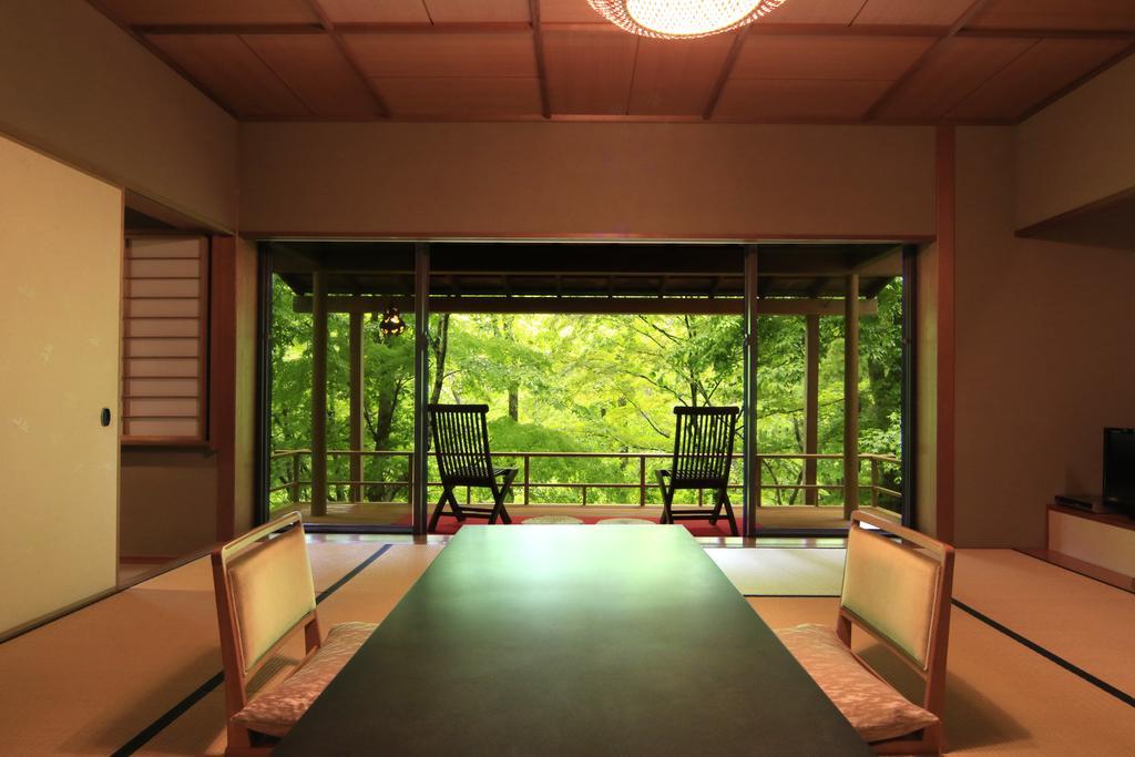 Fujiiso (Adults Only) Hotel Takayama  Екстериор снимка